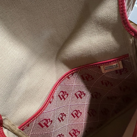 Dooney bourke - Picture 6 of 7